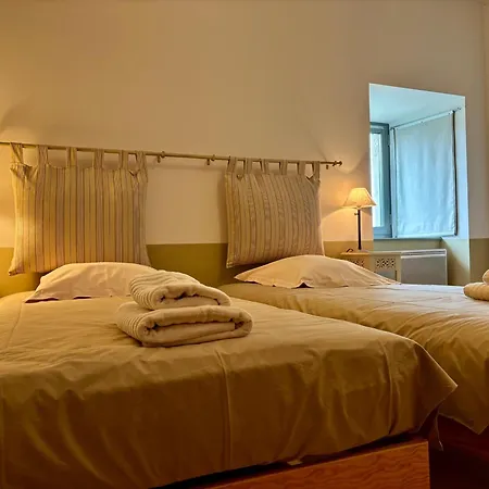 Hétvégi ház Familial Restaure Avec Jardin Clos, Equipements Bebe, Animaux Acceptes, Proche St-julien-chapteuil - Fr-1-582-296 Saint-Julien-Chapteuil