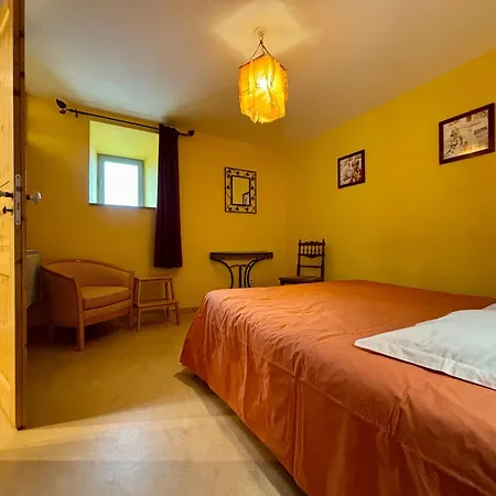 Сasa de vacaciones Familial Restauré Avec Jardin Clos, équipements Bébé, Animaux Acceptés, Proche St-julien-chapteuil - Fr-1-582-296 *