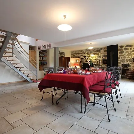 Сasa de vacaciones Familial Restauré Avec Jardin Clos, équipements Bébé, Animaux Acceptés, Proche St-julien-chapteuil - Fr-1-582-296 *